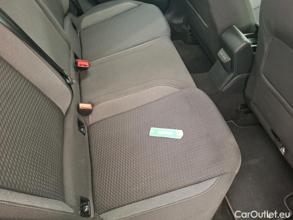  Volkswagen  Taigo VOLKSWAGEN  / 2021 / 5P / SUV 1.0 TSI 95 Life #11