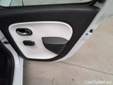  Renault  Twingo RENAULT  / 2018 / 5P / BERLINA / (4) 1.0 SCE 51KW ZEN #39