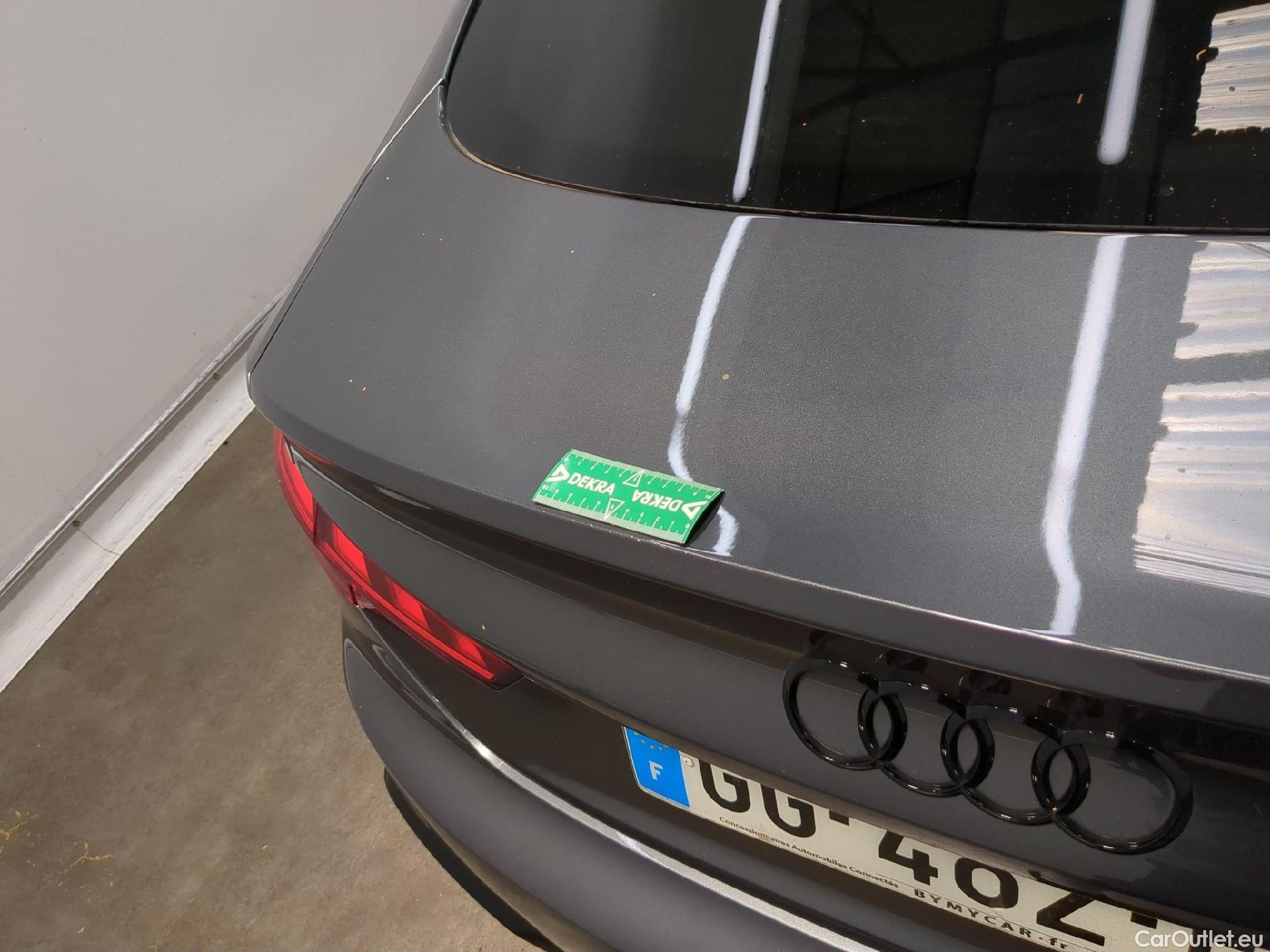  Audi  A5 Sportback AUDI  / 2019 / 5P / Berline 40 TDI 204 S TRONIC 7 S Edition SB(SP) #4