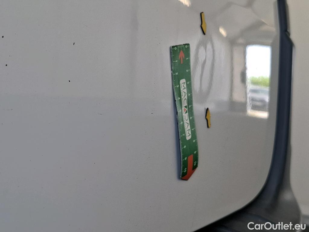  Renault  Kangoo  Express Maxi Extra (Série Spéciale) 1.5 dCi 90CV BVM5 E6 #22
