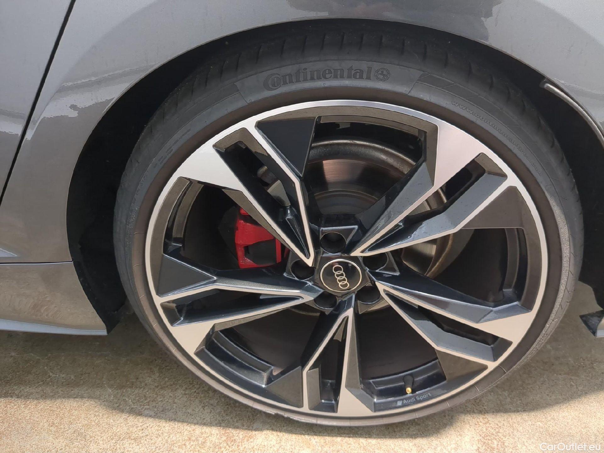  Audi  A5 Sportback AUDI  / 2019 / 5P / Berline 40 TDI 204 S TRONIC 7 S Edition SB(SP) #2