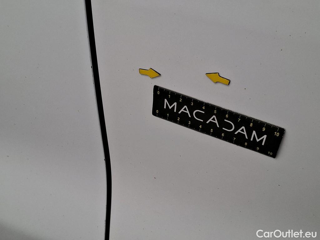  Peugeot  Expert  Fourgon Premium L2 2.0 HDi 120CV BVA8 E6d #16