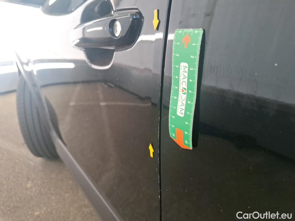  Citroen  C4  X Feel Pack 1.2 PureTech 130CV BVA8 6E #10