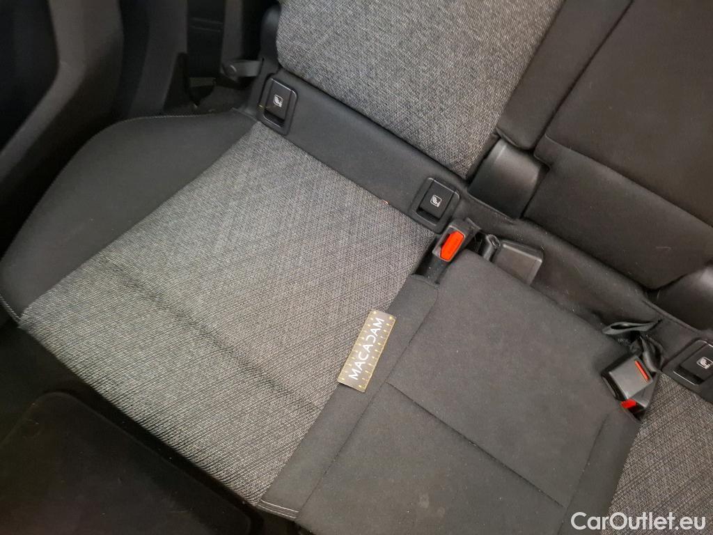  Bmw  X1 BMW  / 2022 / 5P / SUV sDrive18d Business Design DKG7 #32