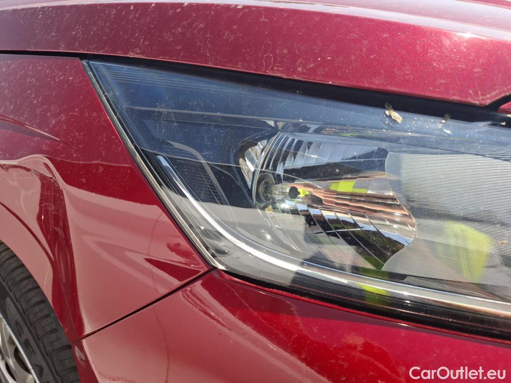  Hyundai  i20 HYUNDAI  / 2020 / 5P / Berline 1.0 T-GDI 100 HYBRID 48V Business DCT-7 #22