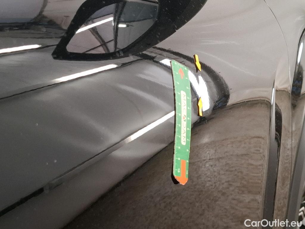  Citroen  C4 CITROEN  X / 2022 / 4P / Berline PureTech 130 S&S EAT8 Feel Pack #10