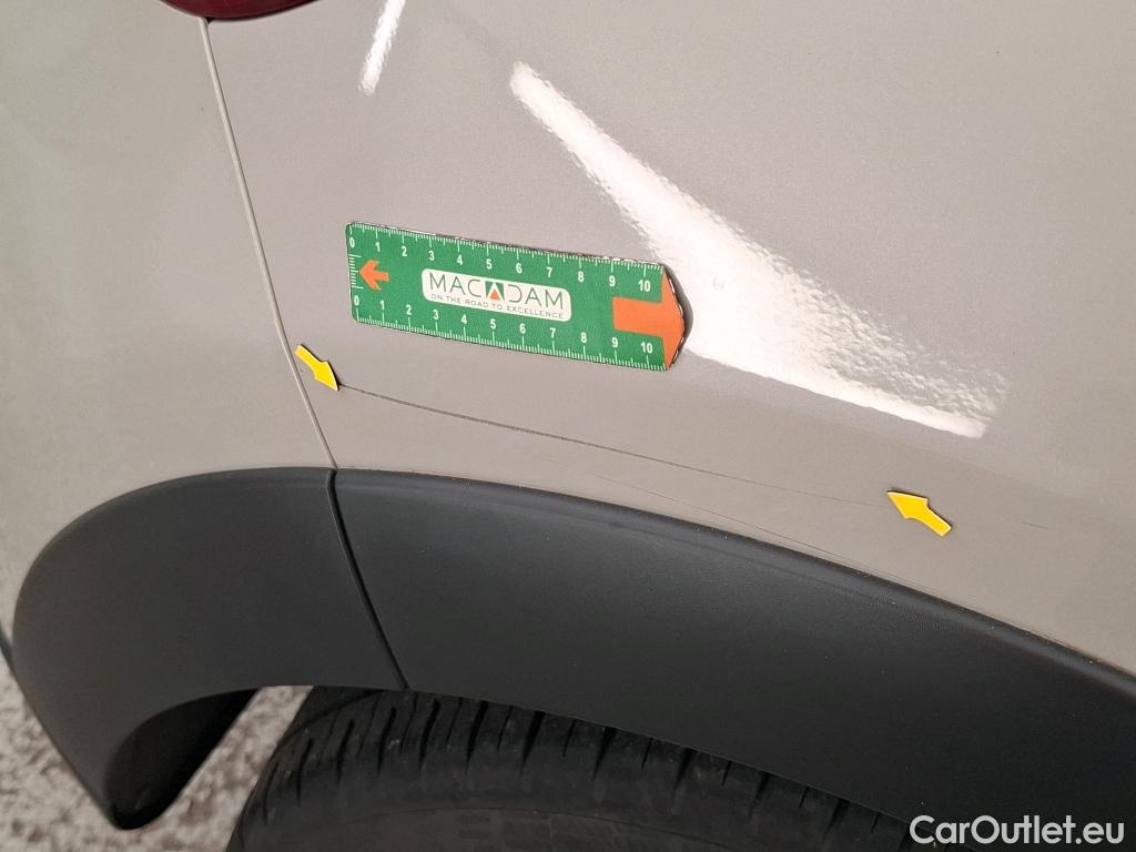  Citroen  C3  Feel 1.2 PureTech 80CV BVM5 E6d #12