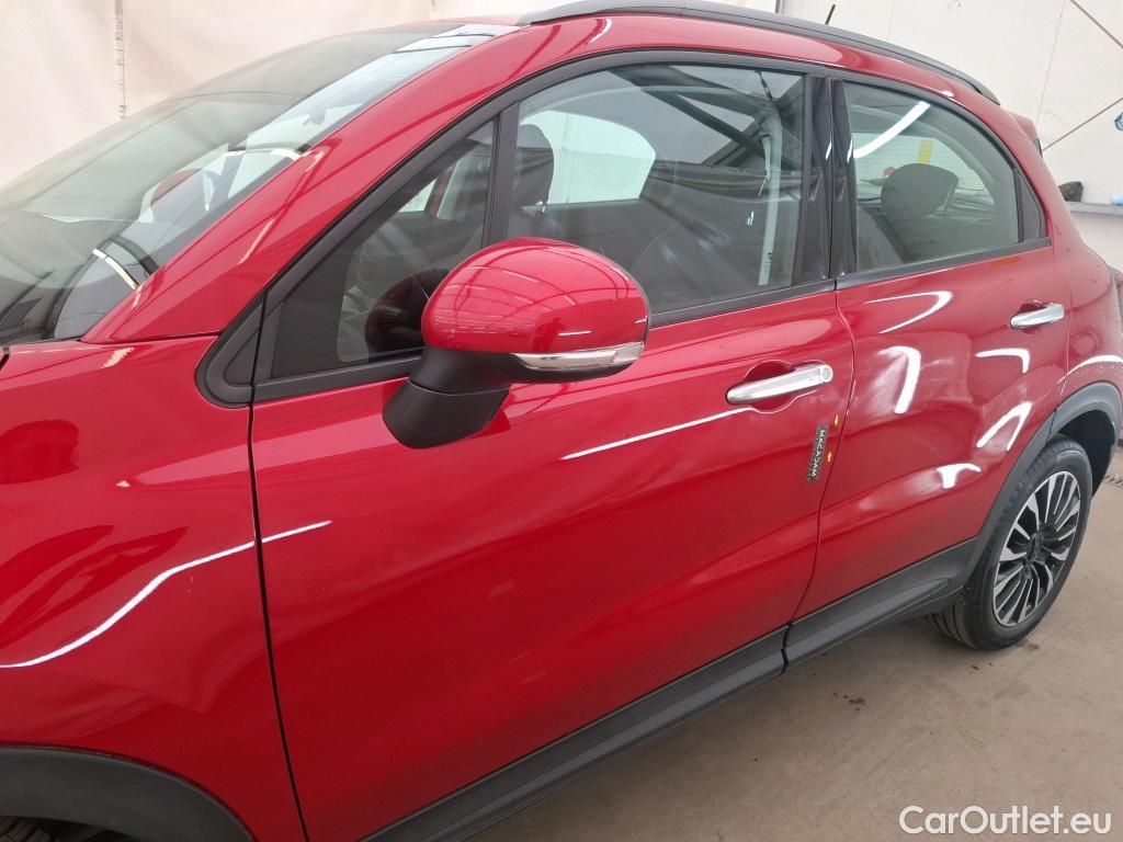  Fiat  500 FIAT X / 2018 / 5P / SUV 1.0 FFly T T3 120ch Cross #1