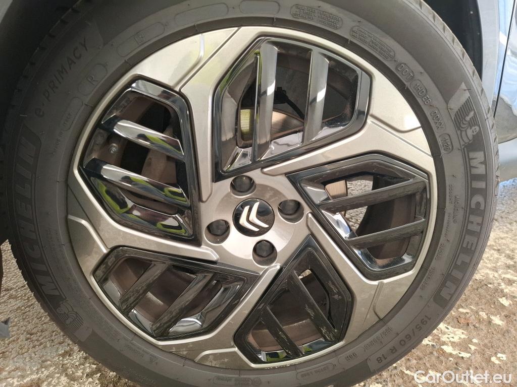  Citroen  C4 CITROEN  X / 2022 / 4P / Berline PureTech 130 S&S EAT8 Feel Pack #6