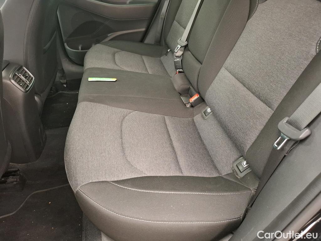  Hyundai  i30 HYUNDAI  Sport Wagon / 2020 / 5P / Break 1.0 T-GDI 120 DCT-7 MHEV CREATIVE SW #39