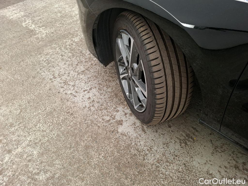  Hyundai  i30 HYUNDAI  Sport Wagon / 2020 / 5P / Break 1.0 T-GDI 120 DCT-7 MHEV CREATIVE SW #46