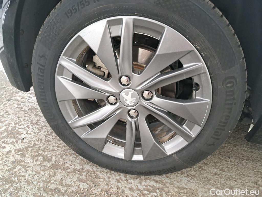 Peugeot  208  (e-) Style 50kWh BVA #6