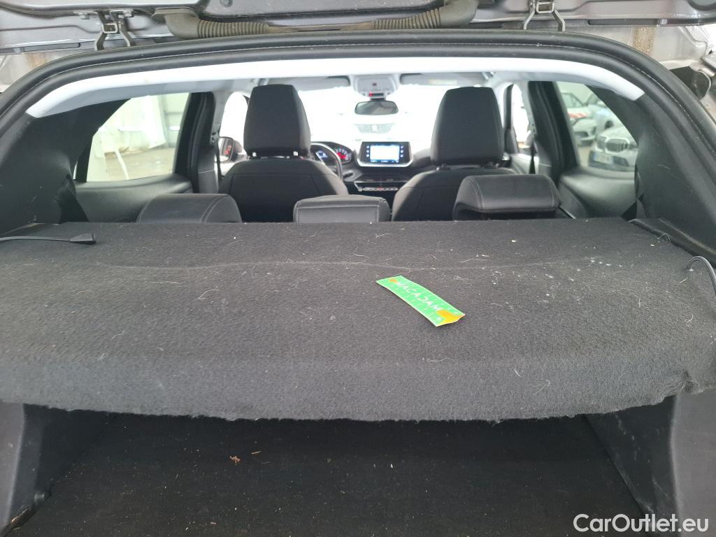  Peugeot  2008  Allure Business 1.5 HDi 130CV BVA8 E6d #37