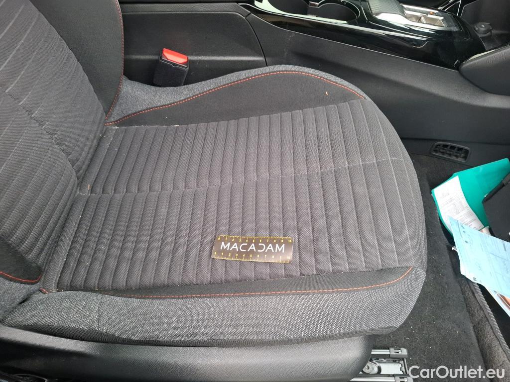  Peugeot  2008  (e-) Active Pack 50kWh BVA #19