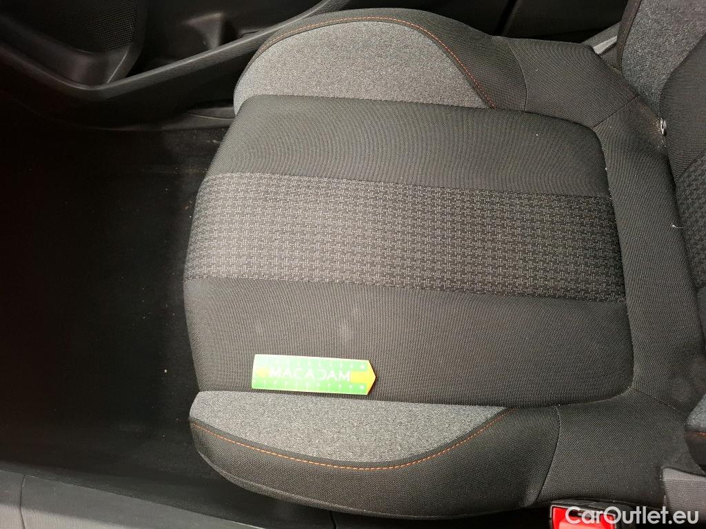  Peugeot  3008  II Active Pack 1.2 PureTech 130CV BVA8 E6d #15