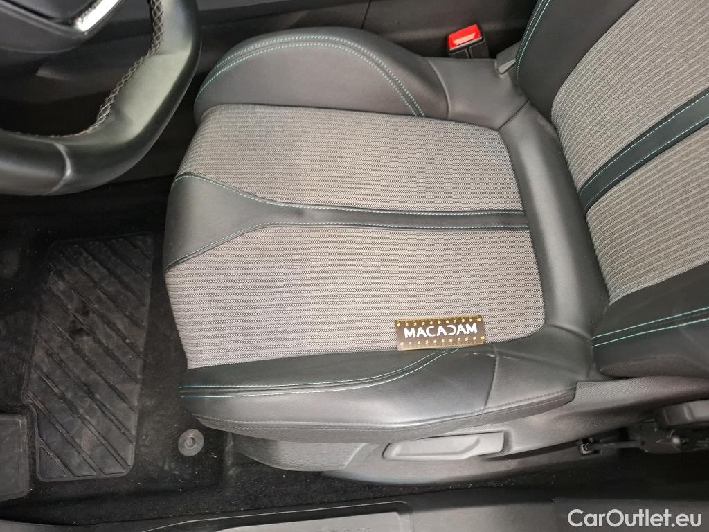  Peugeot  5008  Allure Pack 1.2 PureTech 130CV BVA8 7 Sieges E6d #11
