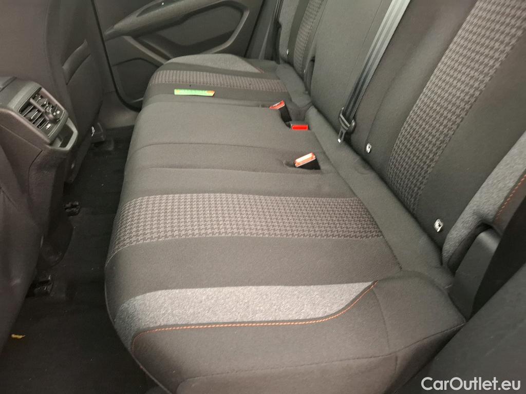  Peugeot  3008  II Active Pack 1.2 PureTech 130CV BVA8 E6d #19