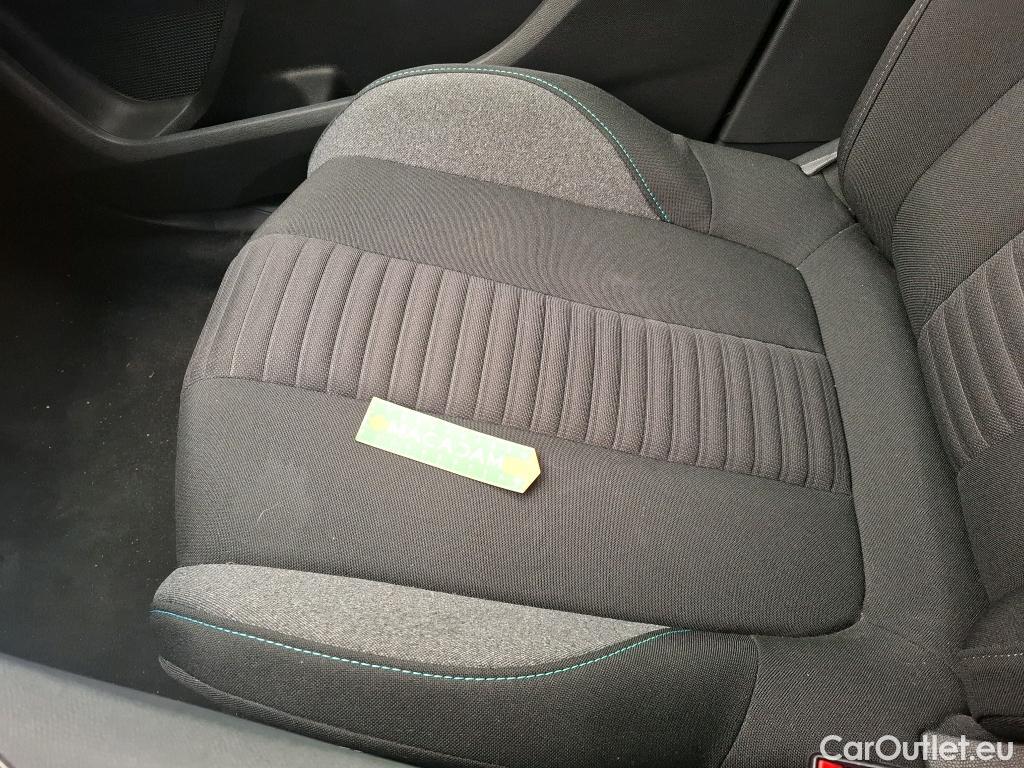  Peugeot  5008  Active Pack 1.2 PureTech 130CV BVA8 7 Sieges E6d #12