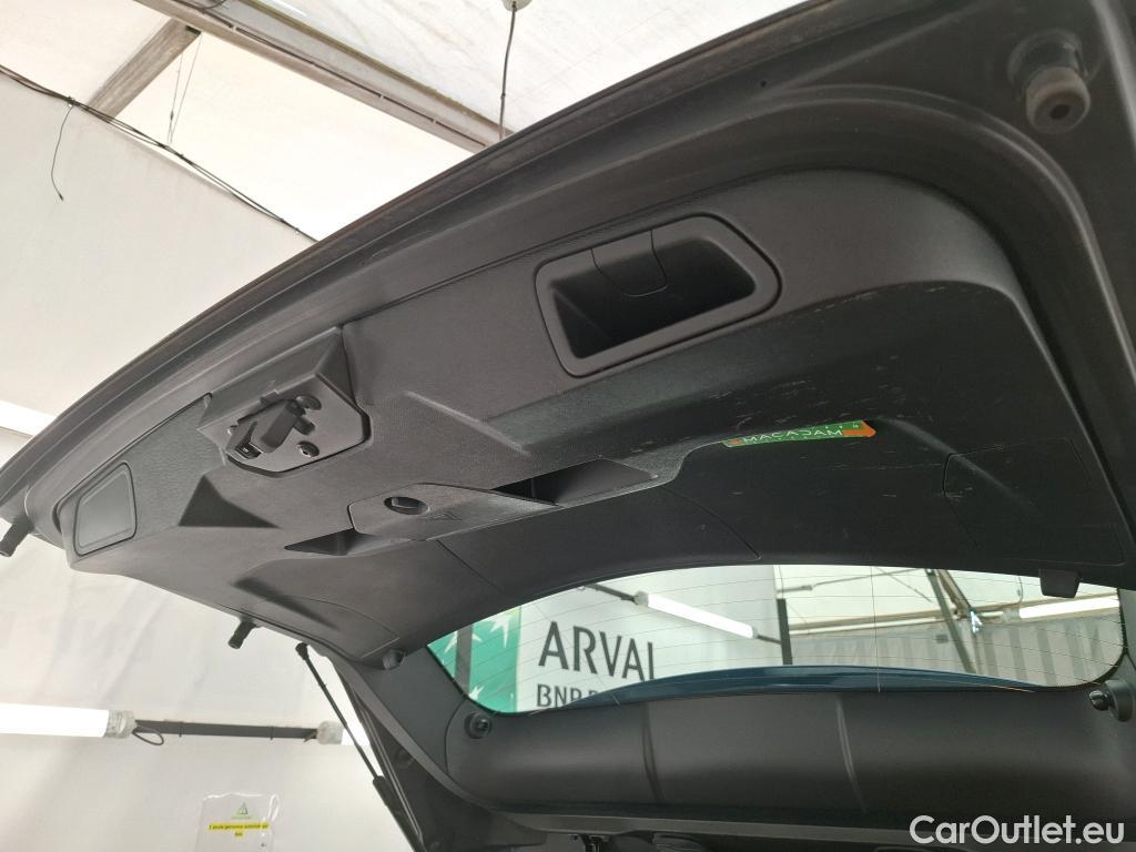  Peugeot  3008  II Active Pack 1.2 PureTech 130CV BVA8 E6d #5
