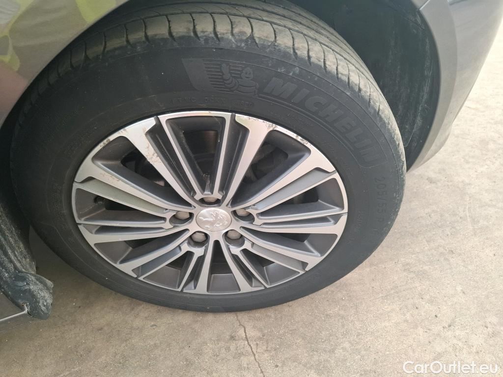  Peugeot  308  SW Allure Business 1.5 HDi 130CV BVA8 E6d #13