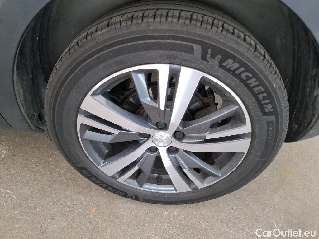  Peugeot  3008  II Allure 1.5 HDi 130CV BVA8 E6d #14