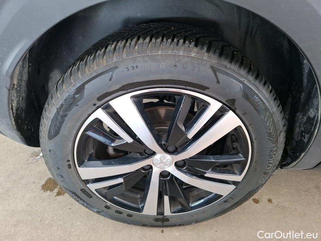  Peugeot  3008  II GT 1.5 HDi 130CV BVA8 E6d #17
