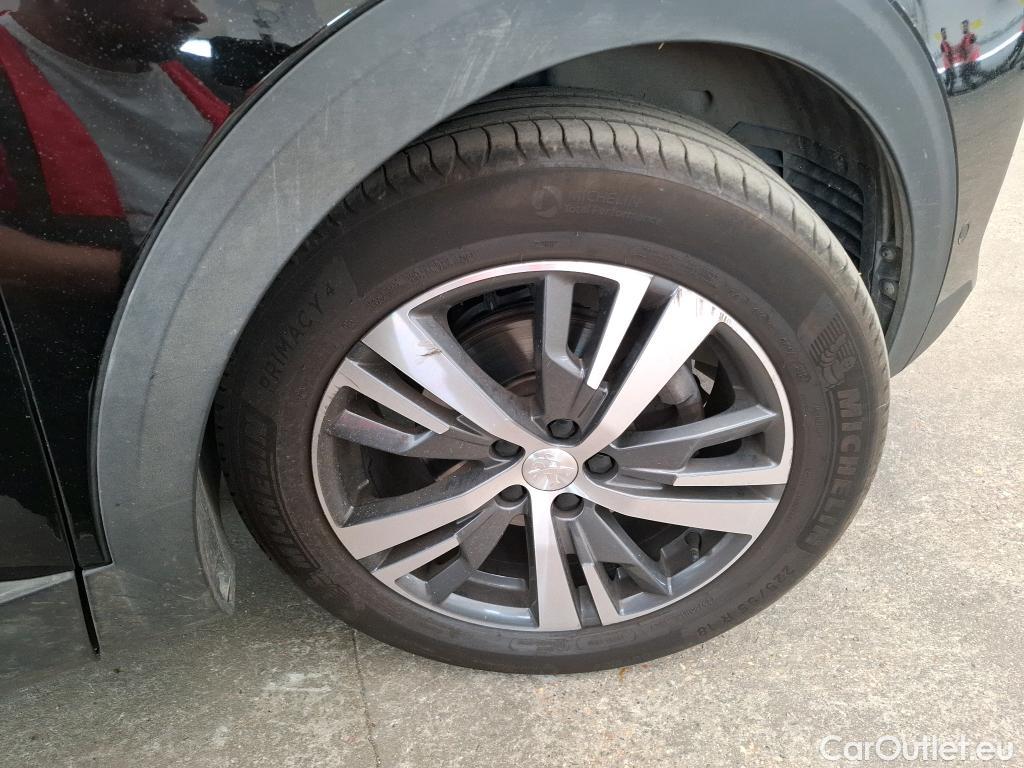  Peugeot  3008  II Allure 1.5 HDi 130CV BVA8 E6d #3