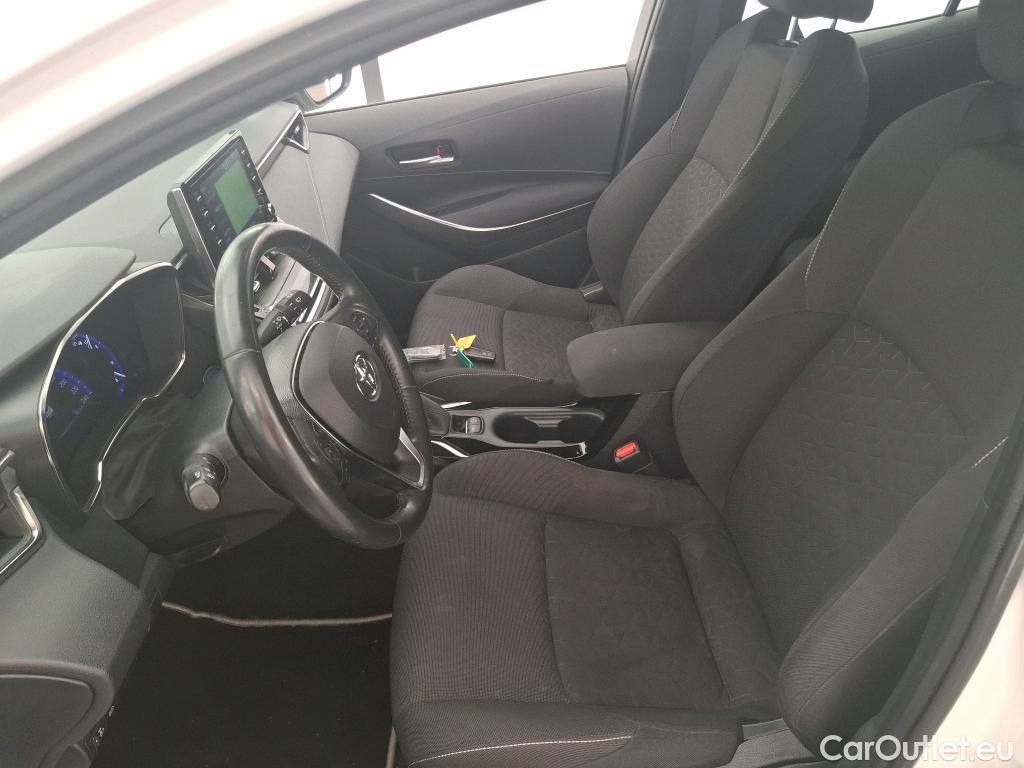  Toyota  Corolla TOYOTA  / 2018 / 5P / Berline Hybride 122h Dynamic Business #34
