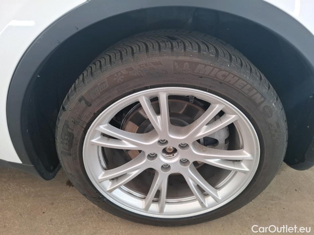  Tesla  Model Y TESLA  / 2020 / 5P / SUV Grand Autonomie Dual Motor AWD #21