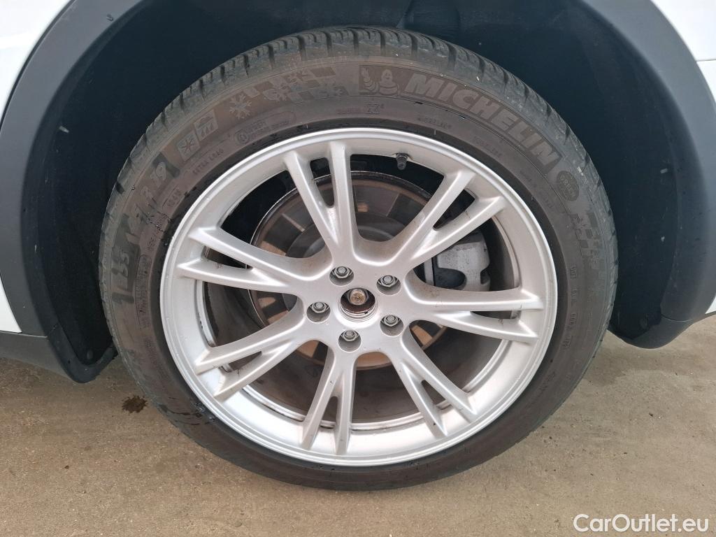  Tesla  Model Y TESLA  / 2020 / 5P / SUV Grand Autonomie Dual Motor AWD #8