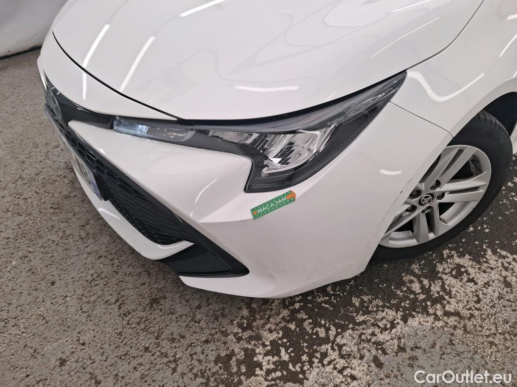  Toyota  Corolla TOYOTA  / 2018 / 5P / Berline Hybride 122h Dynamic Business #42