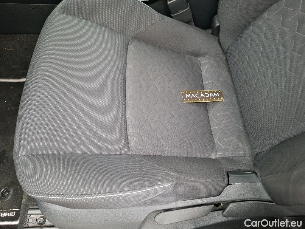  Toyota  Corolla TOYOTA  Touring Sports / 2018 / 5P / Break Hybride 122h Dynamic Business Stage Acad #2