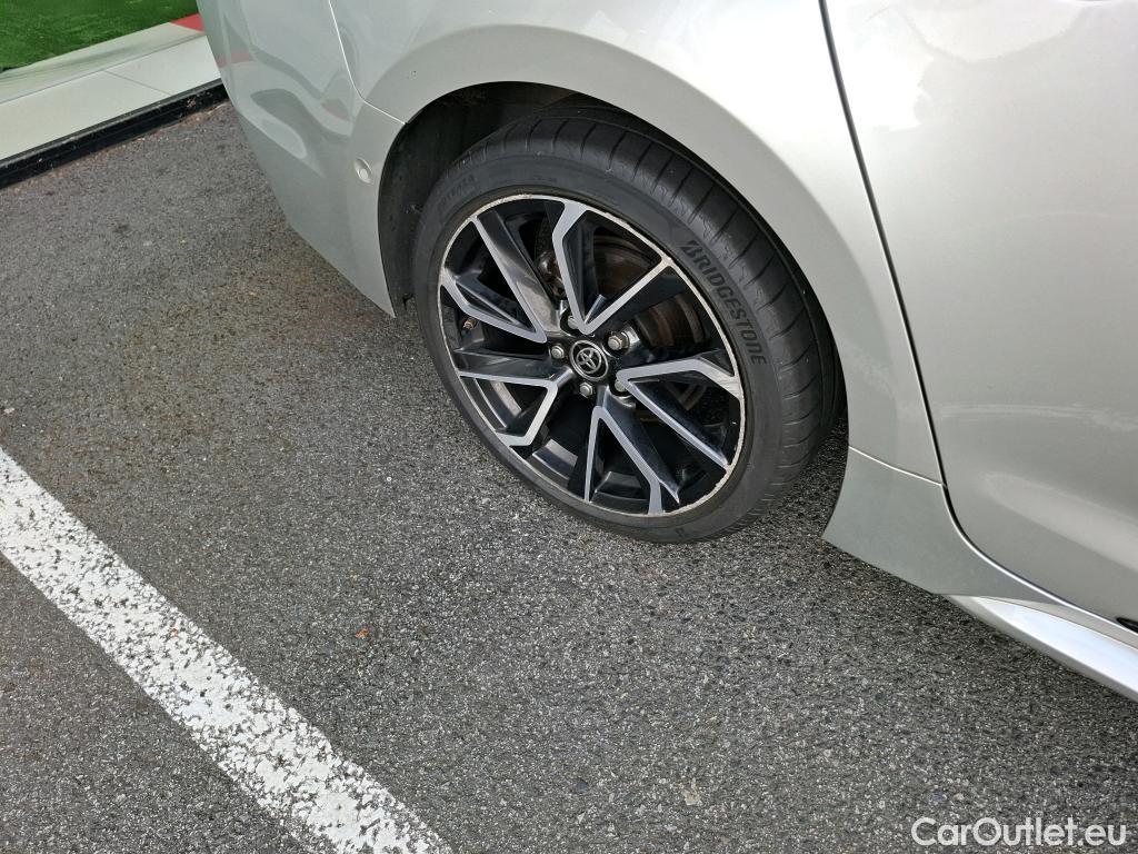  Toyota  Corolla TOYOTA  Touring Sports / 2018 / 5P / Break Hybride 184h Collection #16