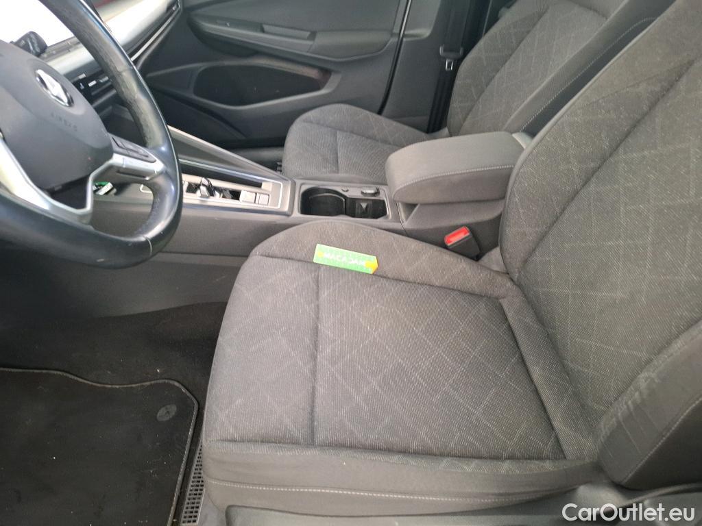  Volkswagen  Golf  VOLKSWAGEN / 2020 / 5P / Berline 1.0 eTSI OPF 110 DSG7 Life Business #48
