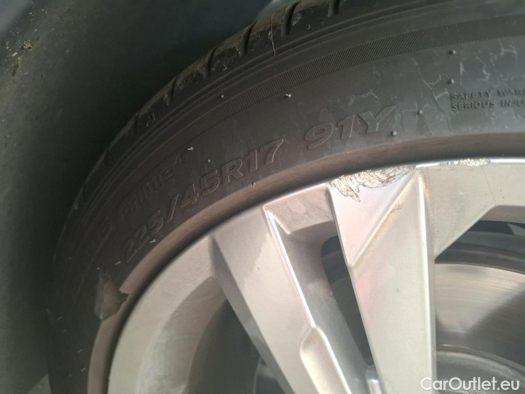  Volkswagen  Golf  VIII SW R-Line 2.0 TDI 150CV BVA7 E6d #3