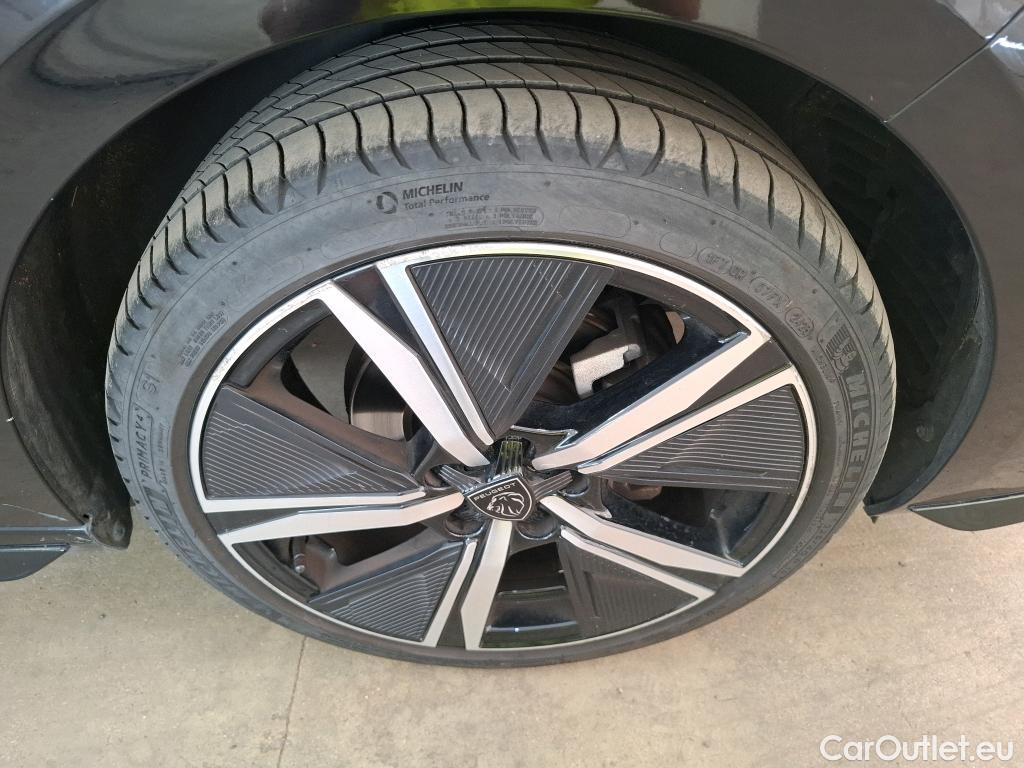  Peugeot  308  GT 1.2 PureTech 130CV BVA8 E6d #28