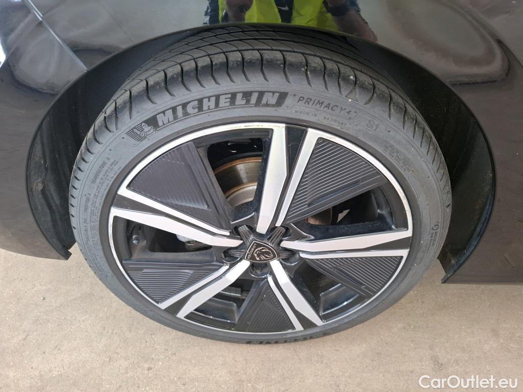  Peugeot  308  GT 1.2 PureTech 130CV BVA8 E6d #23