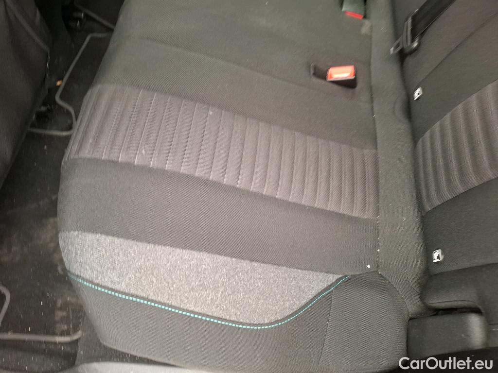  Peugeot  3008  II Active Pack 1.2 PureTech 130CV BVA8 E6d #43