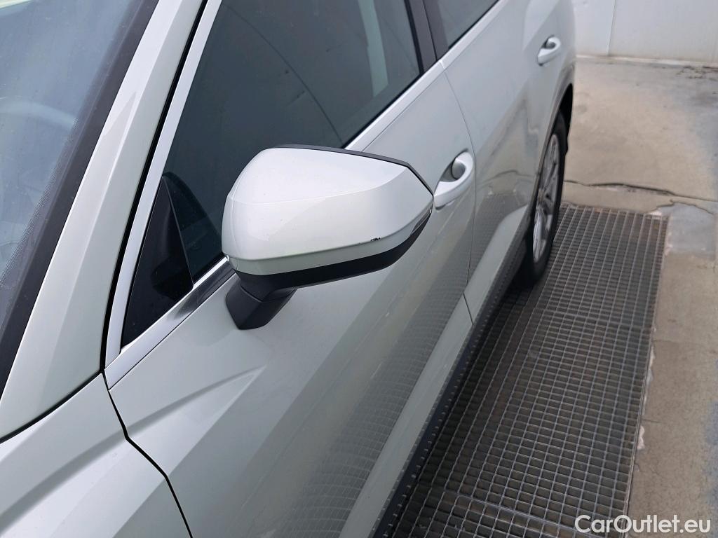  Audi  Q3 AUDI  Sportback / 2019 / 5P / todoterreno Advanced 35 TDI 110kW (150CV) S tronic #17