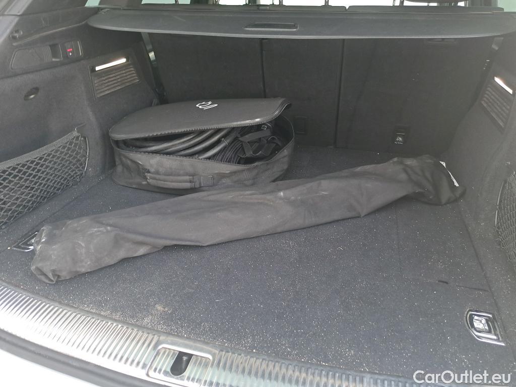  Audi  Q5 AUDI  / 2020 / 5P / todoterreno S Line 50 TFSI e quattro-ultra #17