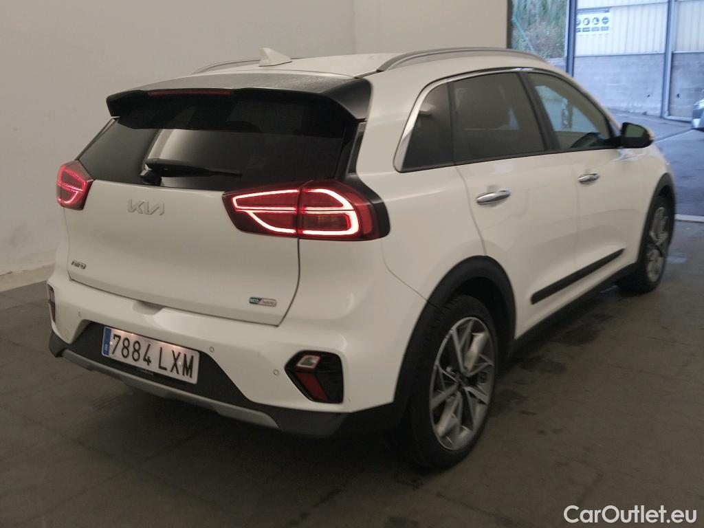  KIA  Niro KIA  / 2019 / 5P / crossover 1.6 GDi HEV 104kW (141CV) Emotion (AC) #9