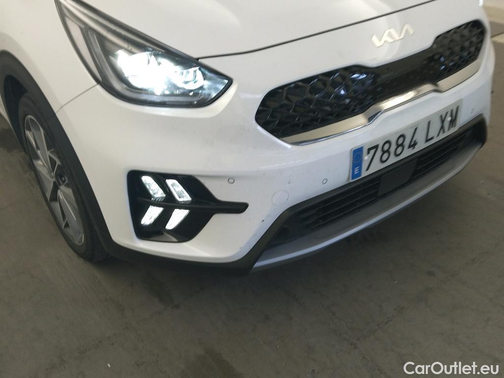  KIA  Niro KIA  / 2019 / 5P / crossover 1.6 GDi HEV 104kW (141CV) Emotion (AC) #23