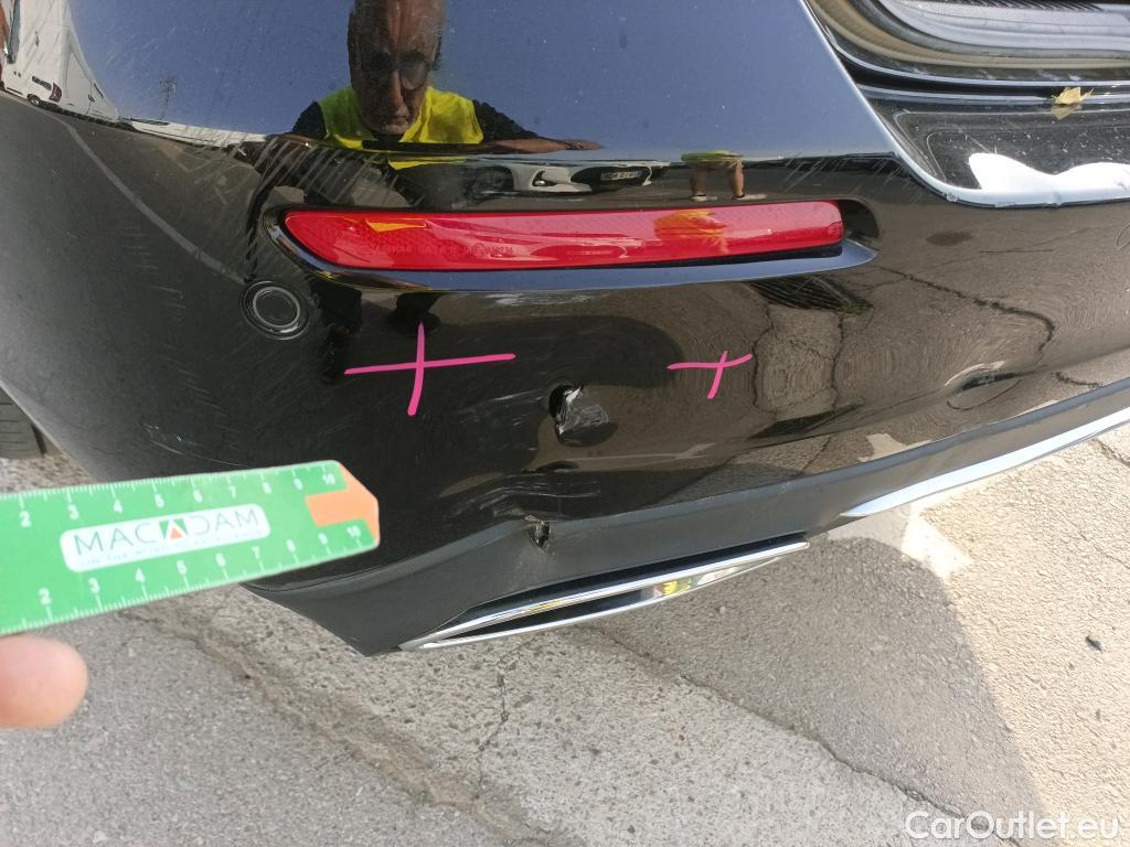  Mercedes  A-Klasse MERCEDES-BENZ Clase A / 2018 / 4P / sedán Sedán A 250 e #4