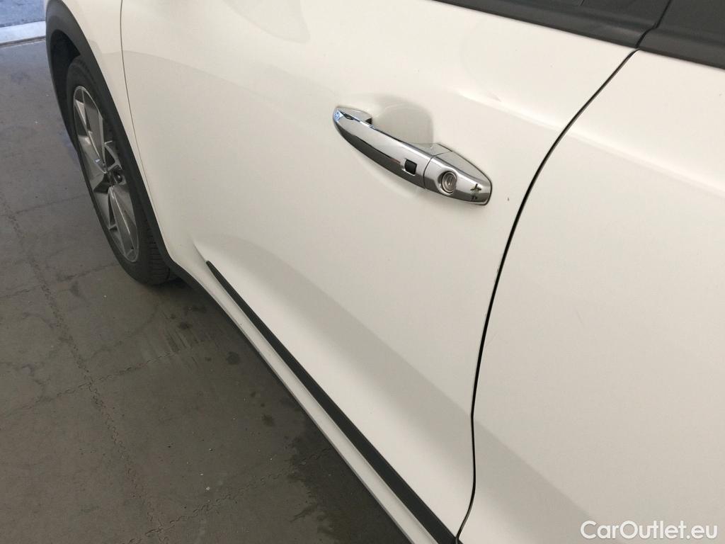  KIA  Niro KIA  / 2019 / 5P / crossover 1.6 GDi HEV 104kW (141CV) Emotion (AC) #21