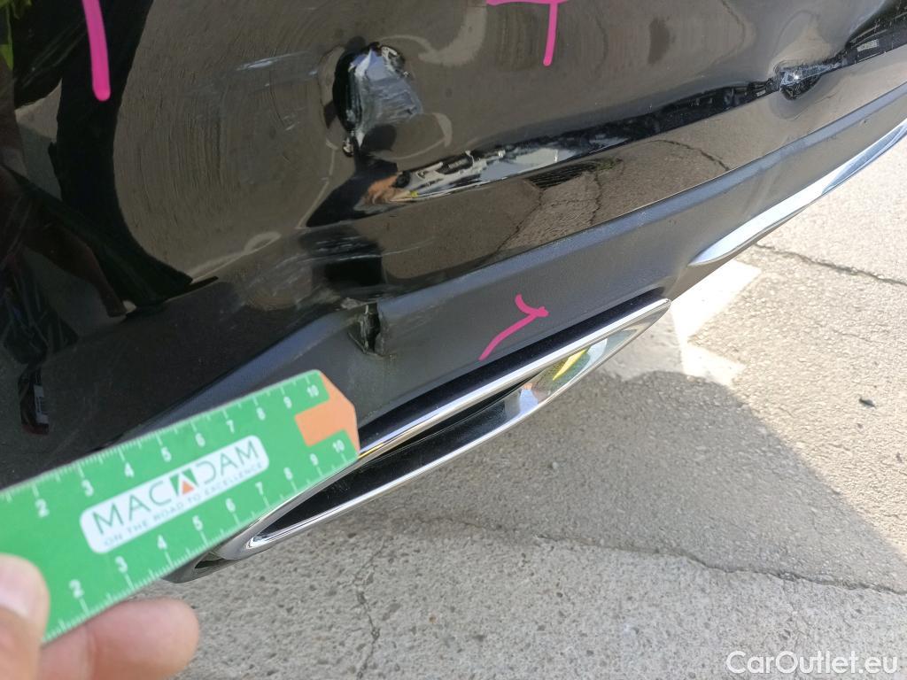  Mercedes  A-Klasse MERCEDES-BENZ Clase A / 2018 / 4P / sedán Sedán A 250 e #18