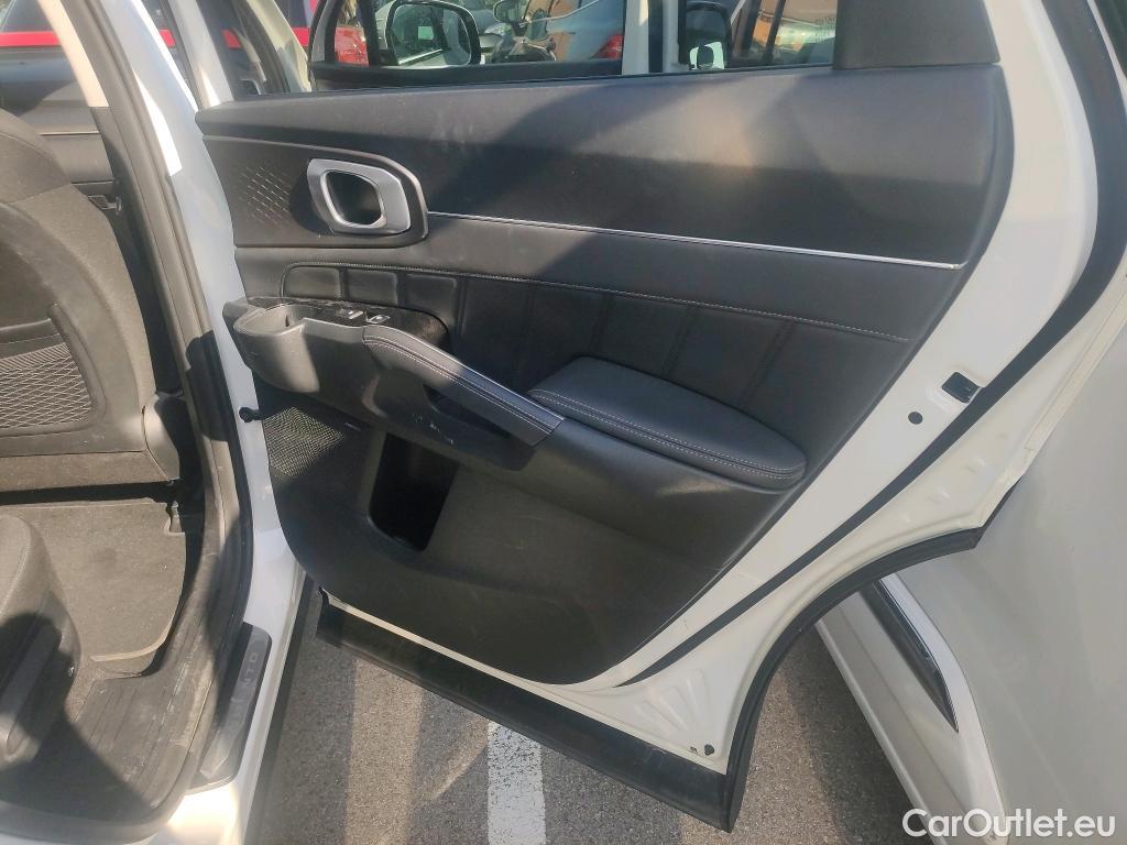  KIA  Sorento KIA  / 2020 / 5P / todoterreno 1.6 T-GDi PHEV Emotion 4x4 7pl #13