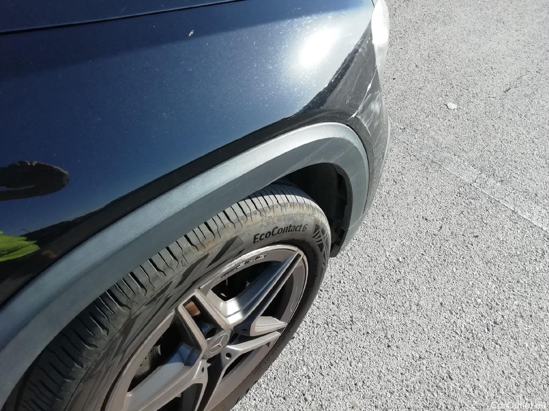  Mercedes  GLB MERCEDES-BENZ  / 2019 / 5P / todoterreno 2.0  200 D DCT 110KW (150CV) #33