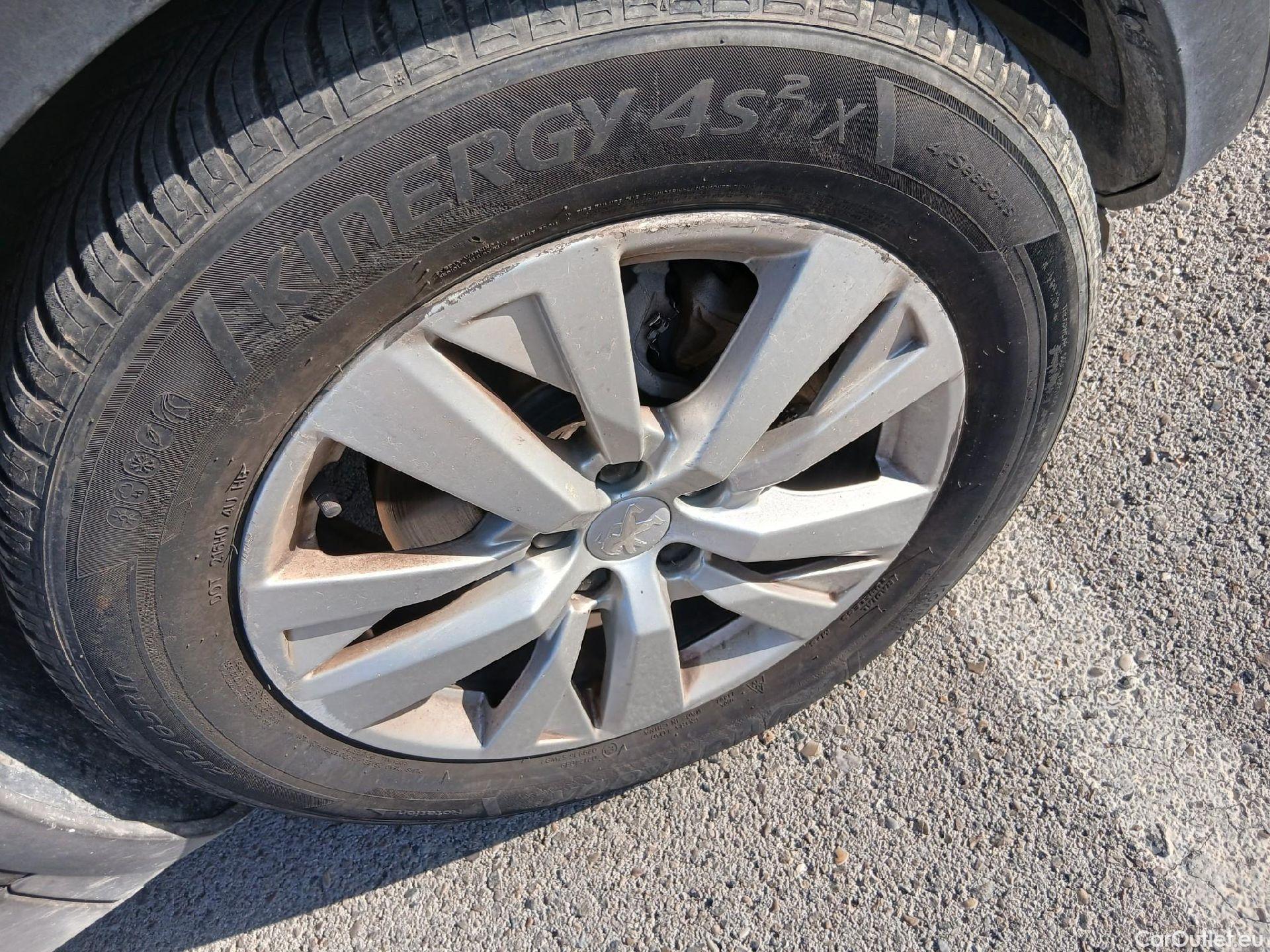  Peugeot  3008 PEUGEOT  / 2020 / 5P / todoterreno 1.5 BlueHDi 96kW (130CV) S&S Active Pack (AC3) #21