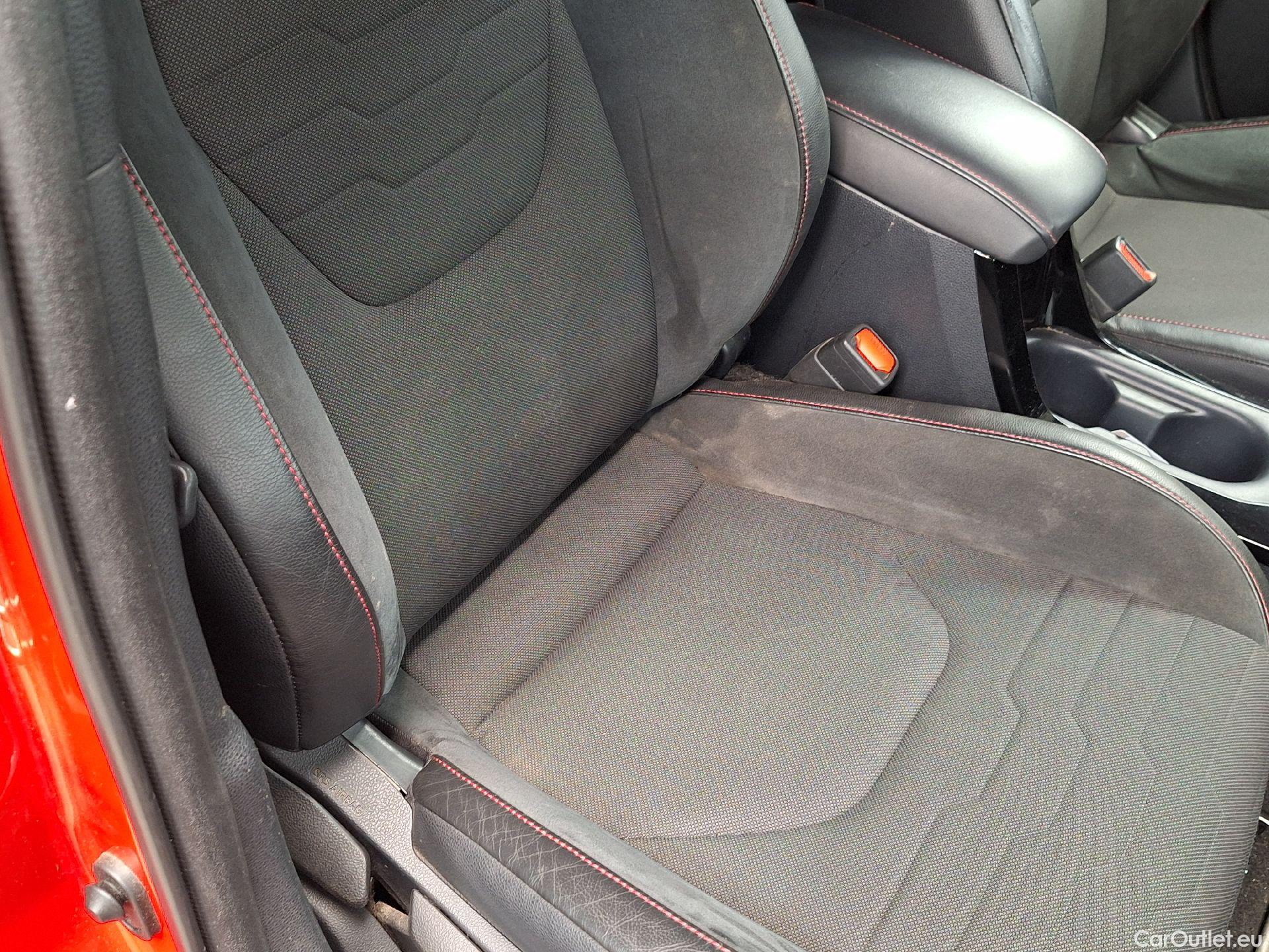  Toyota  Corolla Toyota,  TS '19, Toyota  Touring Sports 1.8 Hybrid Premium e #97