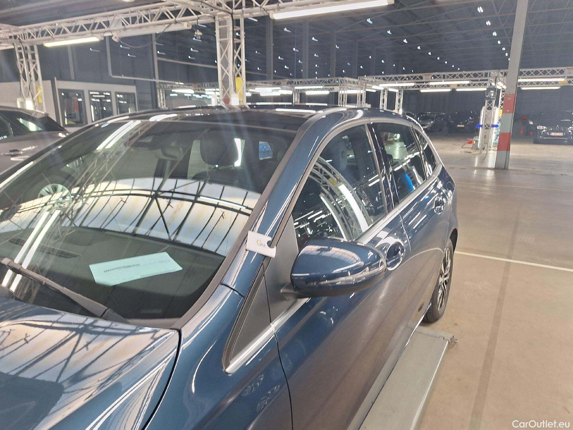  Mercedes  B-Klasse Mercedes, B-Class '18 PHEV, Mercedes-Benz  B 250 e Business Solution 5 #28